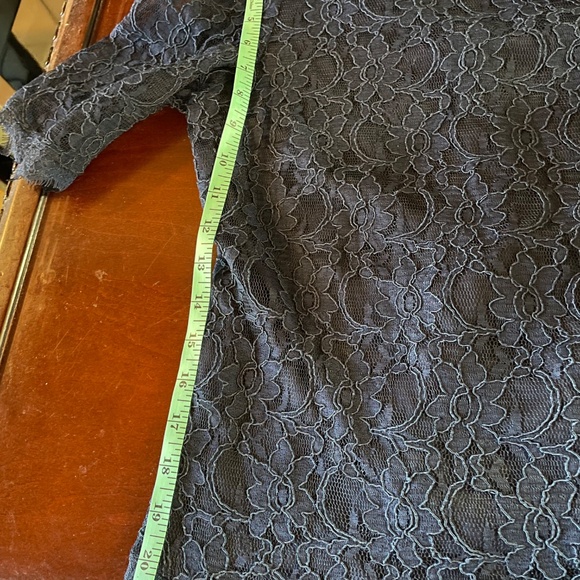 Joseph Ribkoff Size 6 Blue Lace Top Style 144469 (Size 6 or Size 8) - Picture 6 of 10